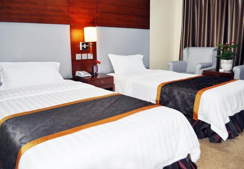 Changchun Jilin Ya Tai Hotel Bagian luar foto