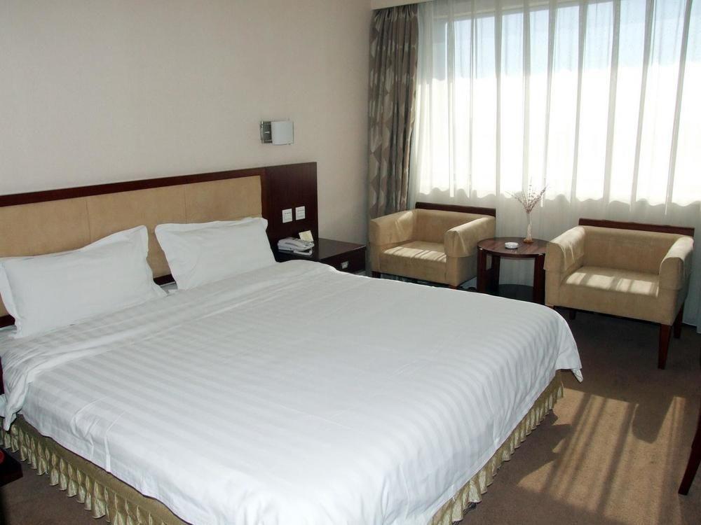 Changchun Jilin Ya Tai Hotel Bagian luar foto