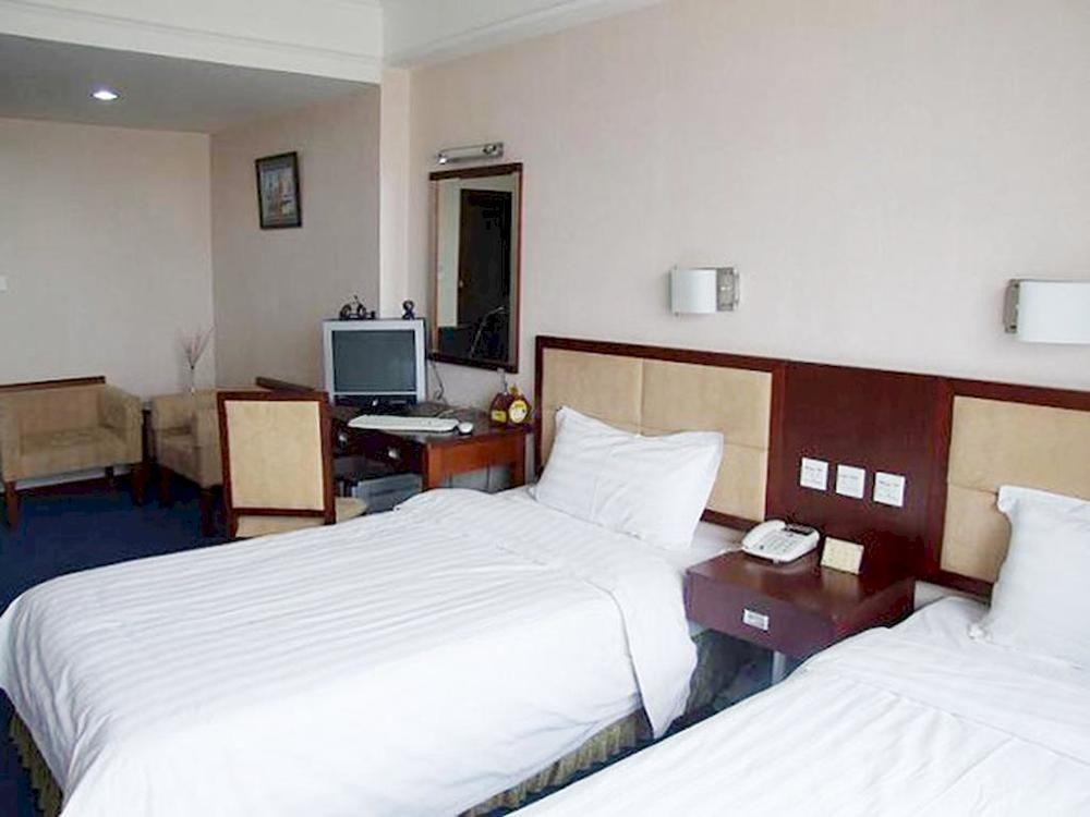 Changchun Jilin Ya Tai Hotel Bagian luar foto
