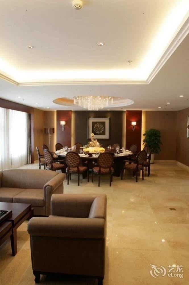 Changchun Jilin Ya Tai Hotel Bagian luar foto